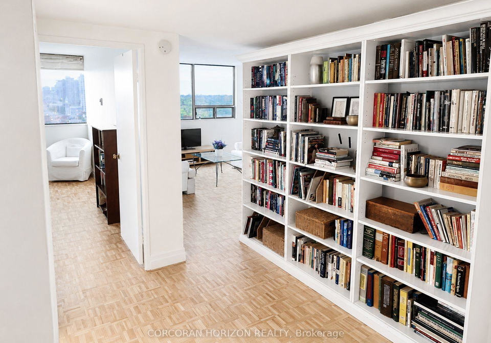 914-yonge-street-toronto-toronto-ontario-c13527006