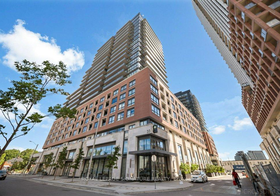 33-frederick-todd-way-toronto-east-york-ontario-c13527036