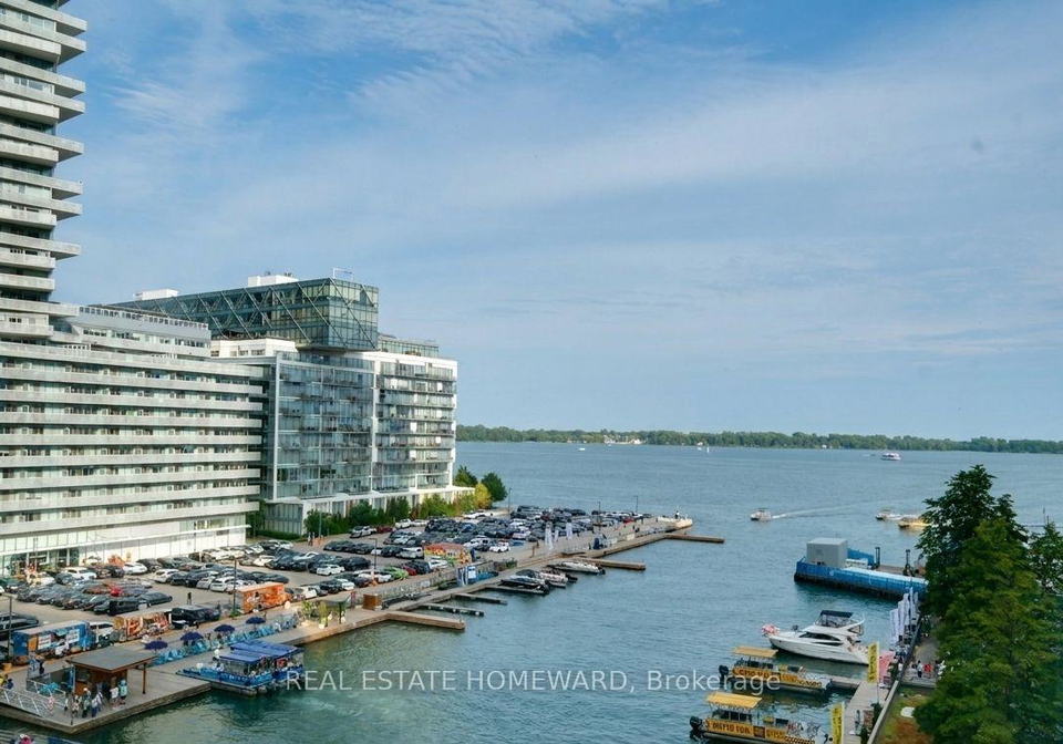 10-queens-quay-w-toronto-toronto-ontario-c13527308