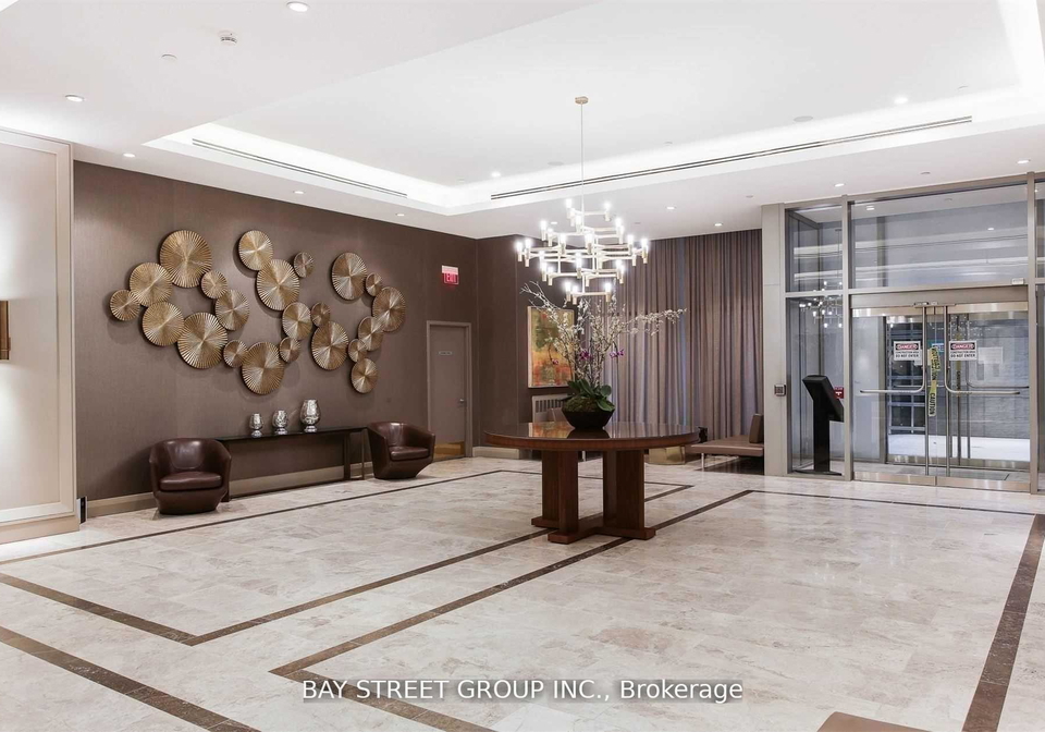 155-yorkville-avenue-toronto-toronto-ontario-c13527416