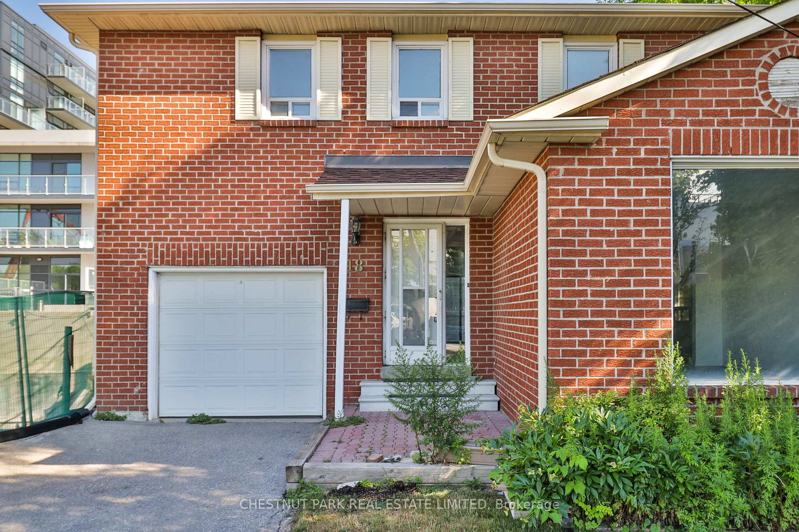 18-dervock-crescent-toronto-north-york-ontario-c13527628