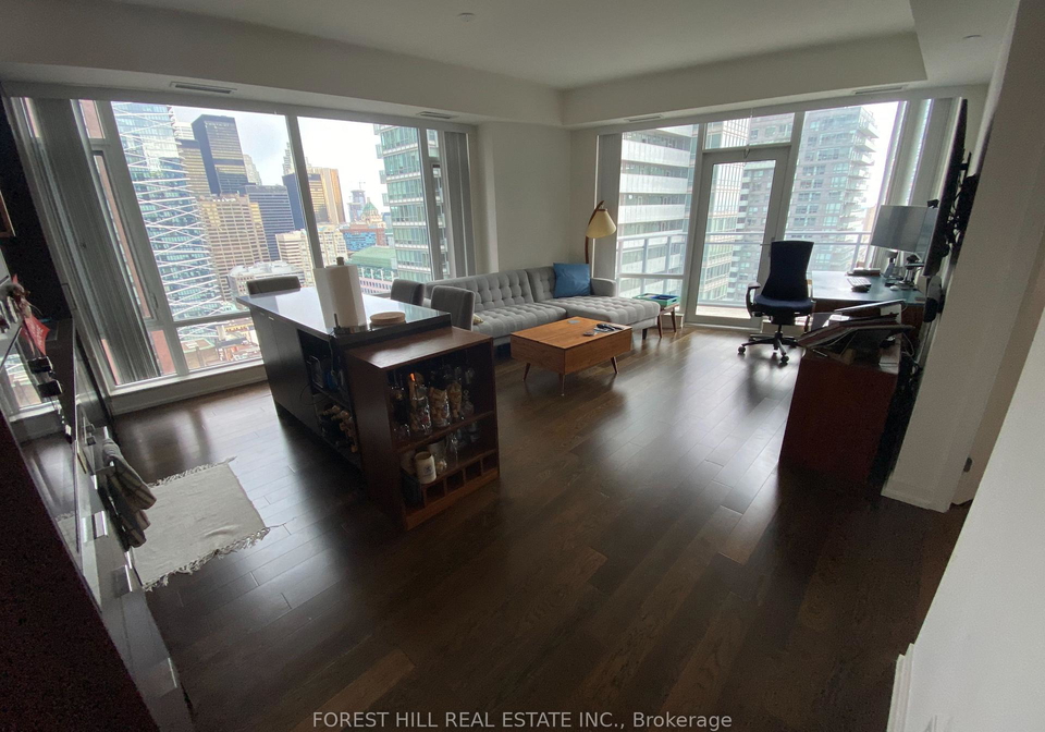 21-widmer-street-toronto-toronto-ontario-c13527944