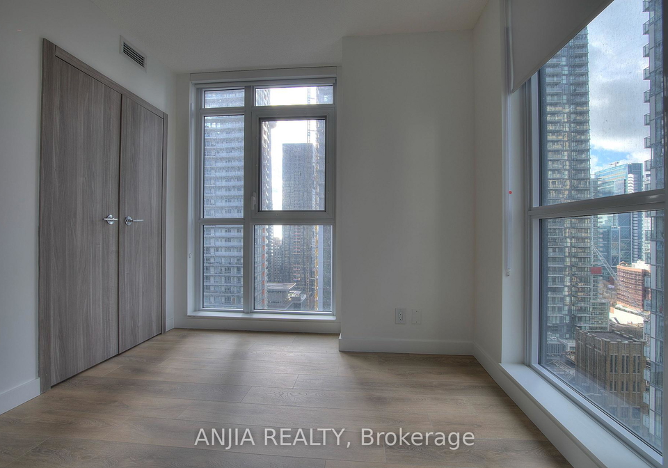 38-widmer-street-toronto-toronto-ontario-c13527974