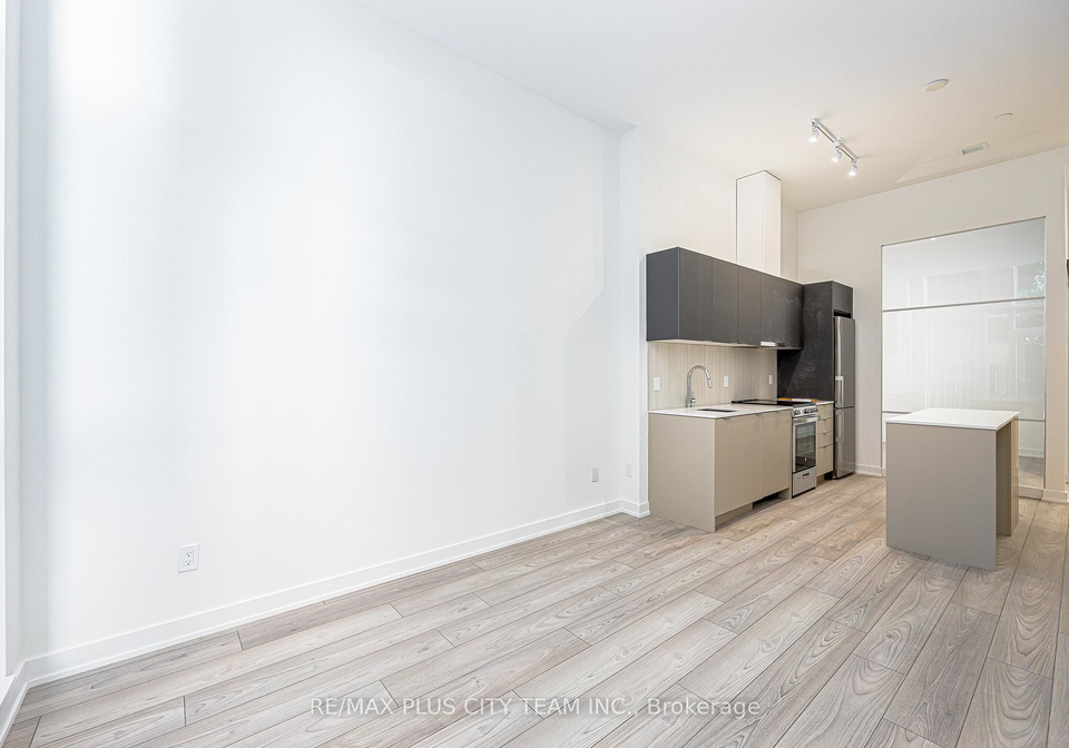 8-tippett-road-toronto-toronto-ontario-c13527990