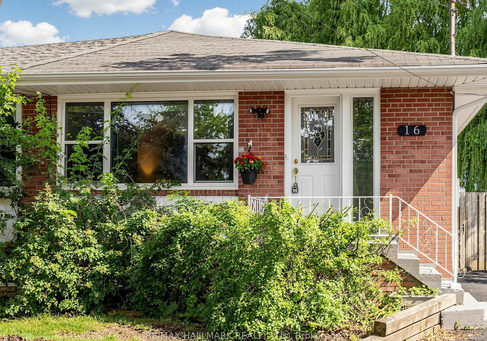 16-dunboyne-court-toronto-toronto-ontario-c13528182
