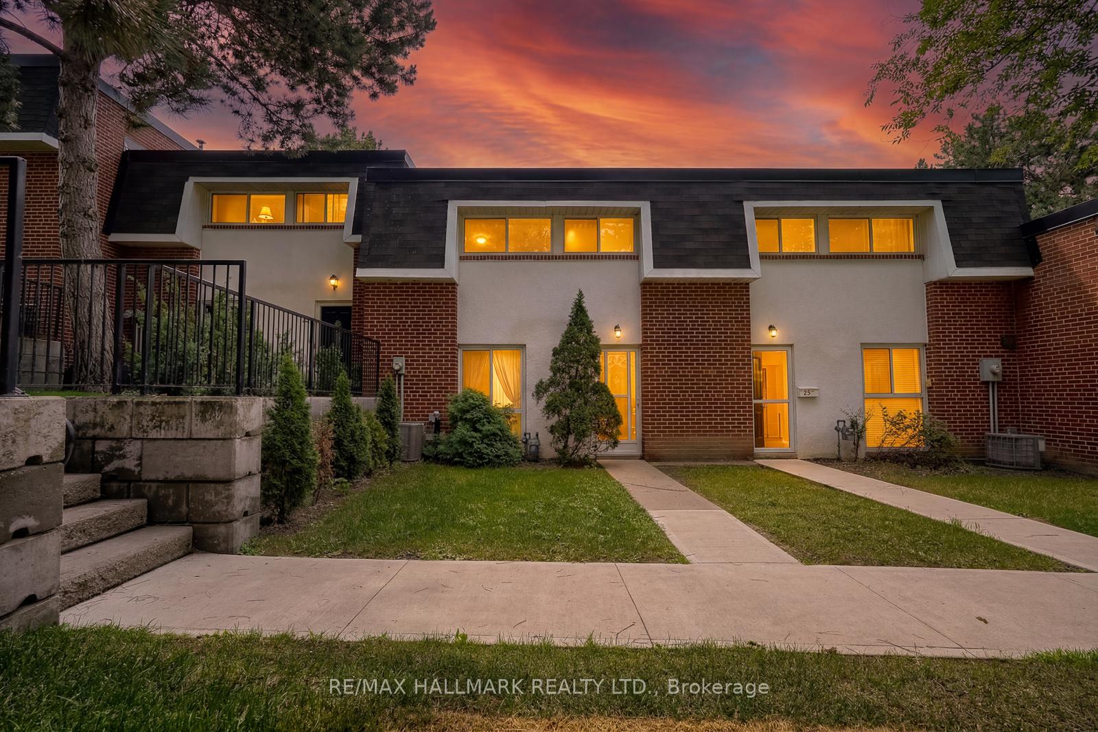 94-george-henry-boulevard-toronto-north-york-ontario-c13528518