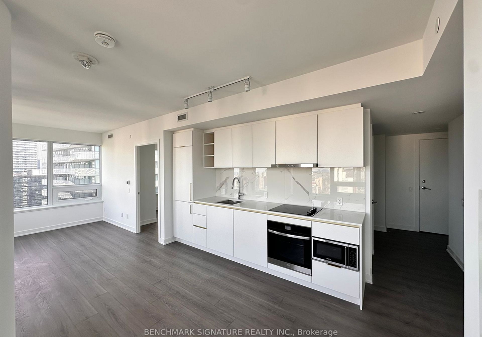 8-wellesley-street-w-toronto-toronto-ontario-c13528526