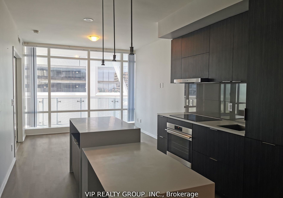 1-bloor-street-e-toronto-toronto-ontario-c13528584