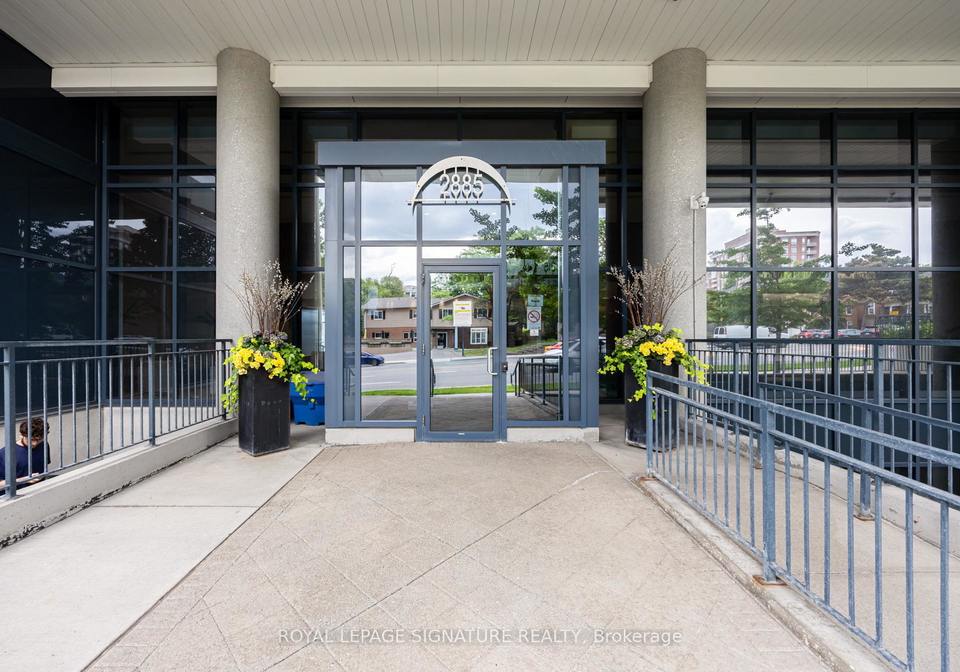 2885-bayview-avenue-toronto-north-york-ontario-c13528836
