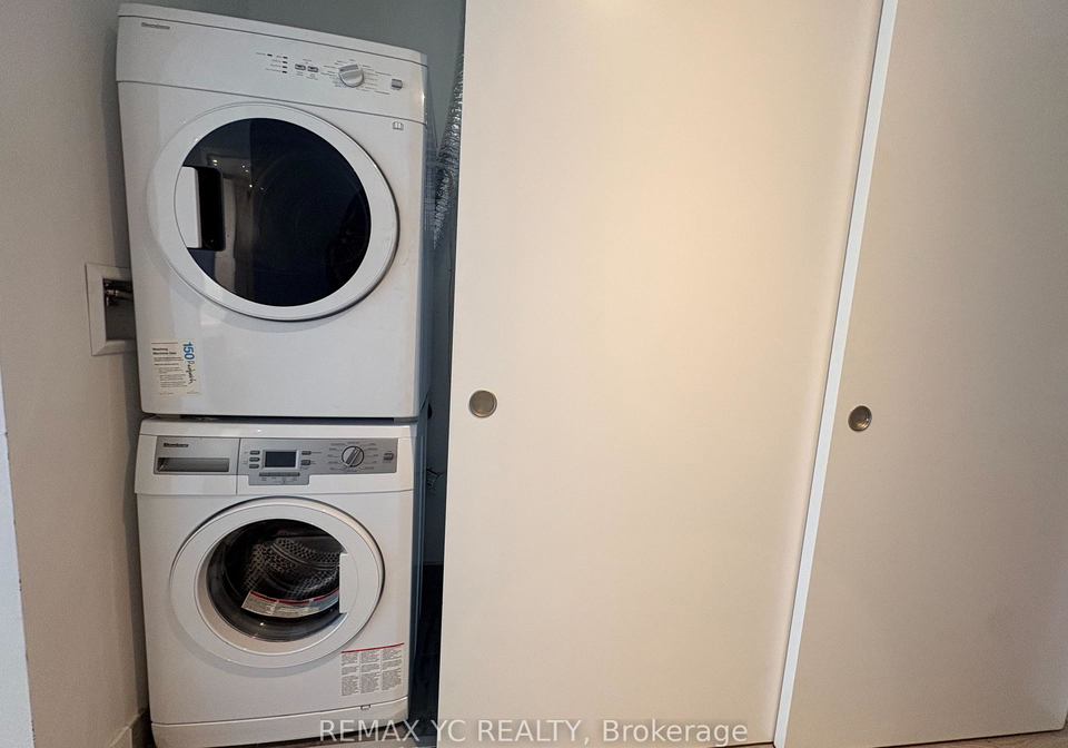 161-roehampton-avenue-toronto-toronto-ontario-c13528992