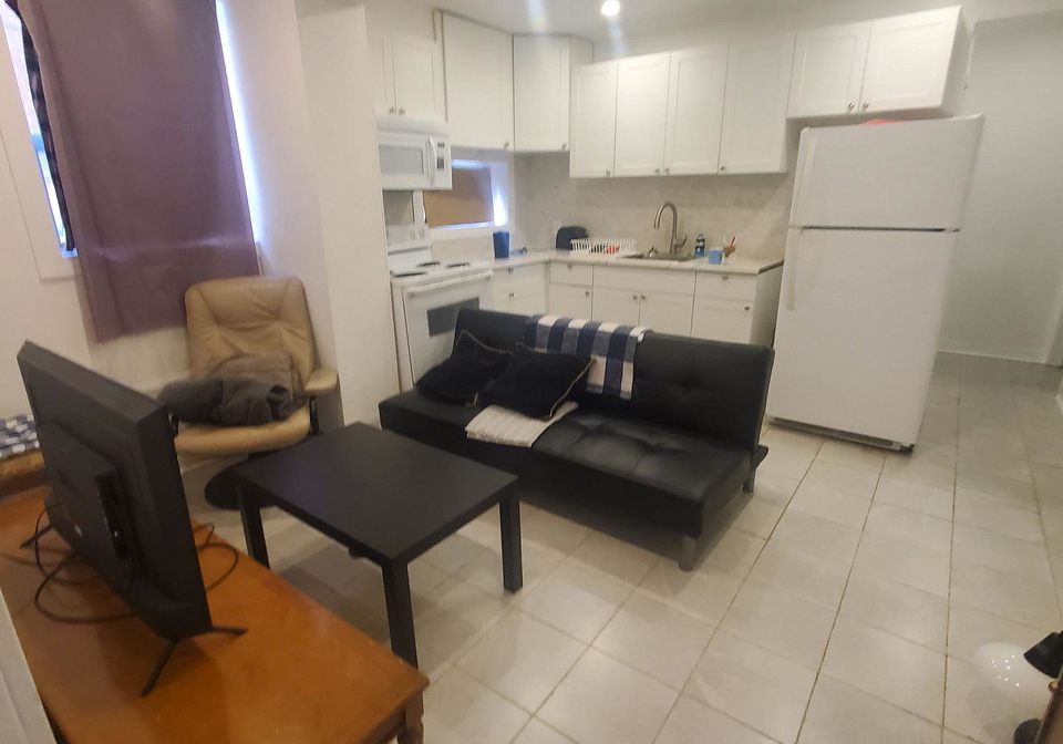 234-wilmington-avenue-toronto-toronto-ontario-c13529094