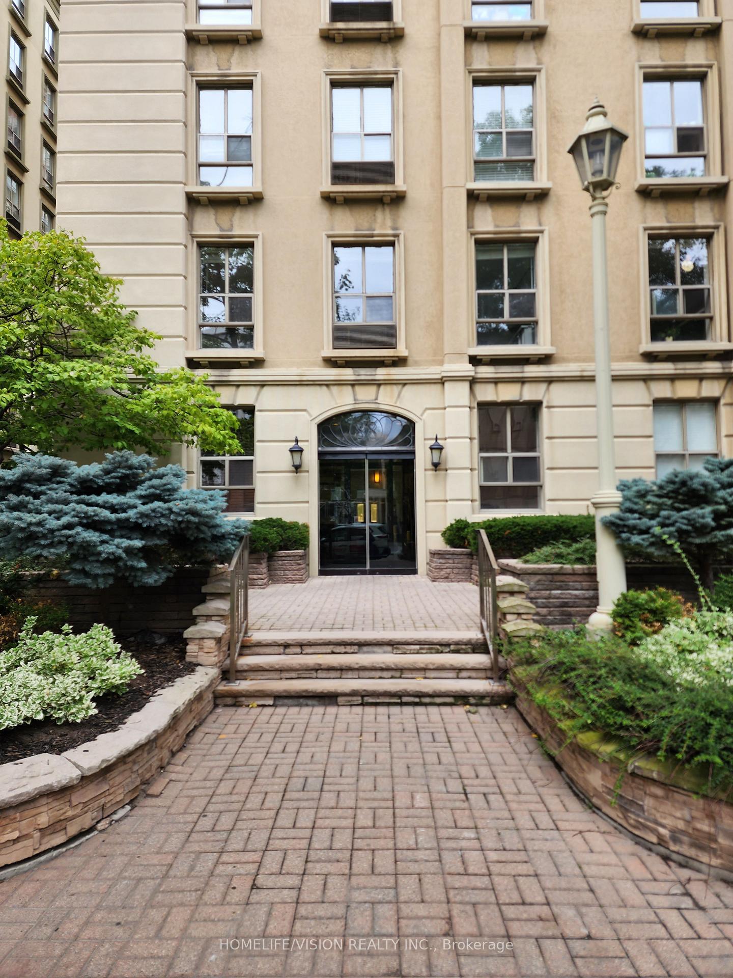 88-charles-street-e-toronto-toronto-ontario-c13529256