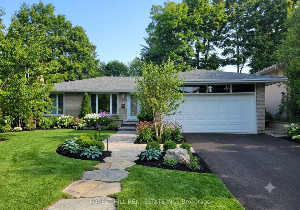 15-restwell-crescent-toronto-north-york-ontario-c13529344