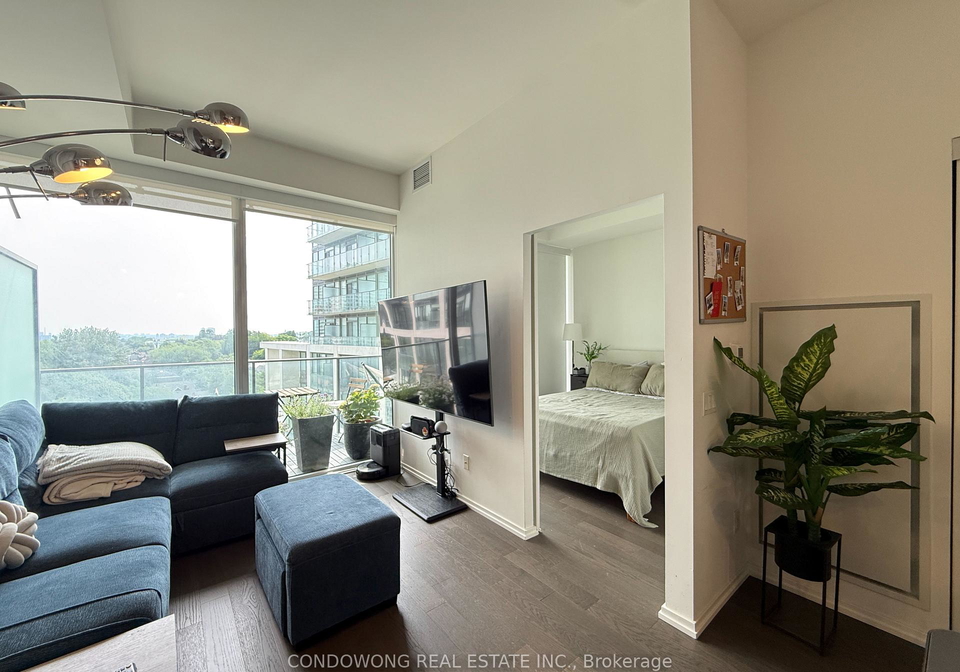 8-hillsdale-avenue-e-toronto-toronto-ontario-c13529386