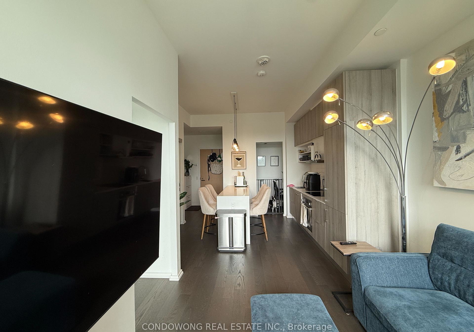 8-hillsdale-avenue-e-toronto-toronto-ontario-c13529386