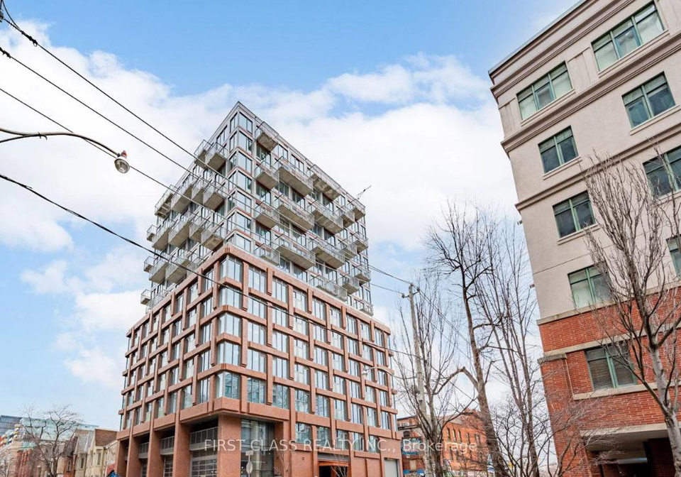 2-augusta-avenue-toronto-toronto-ontario-c13529500