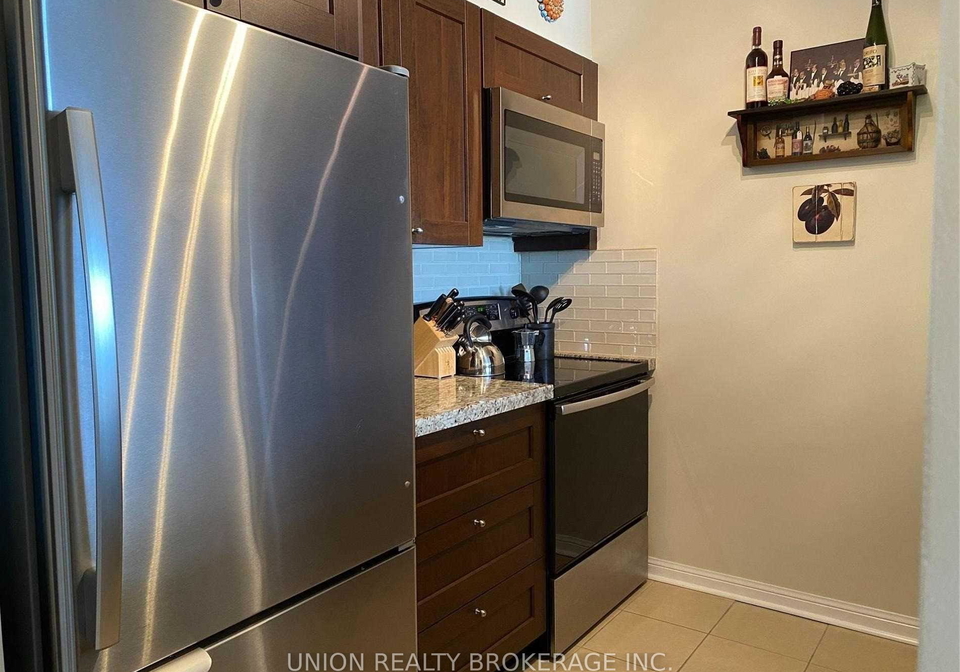 650-lawrence-avenue-w-toronto-toronto-ontario-c13529516