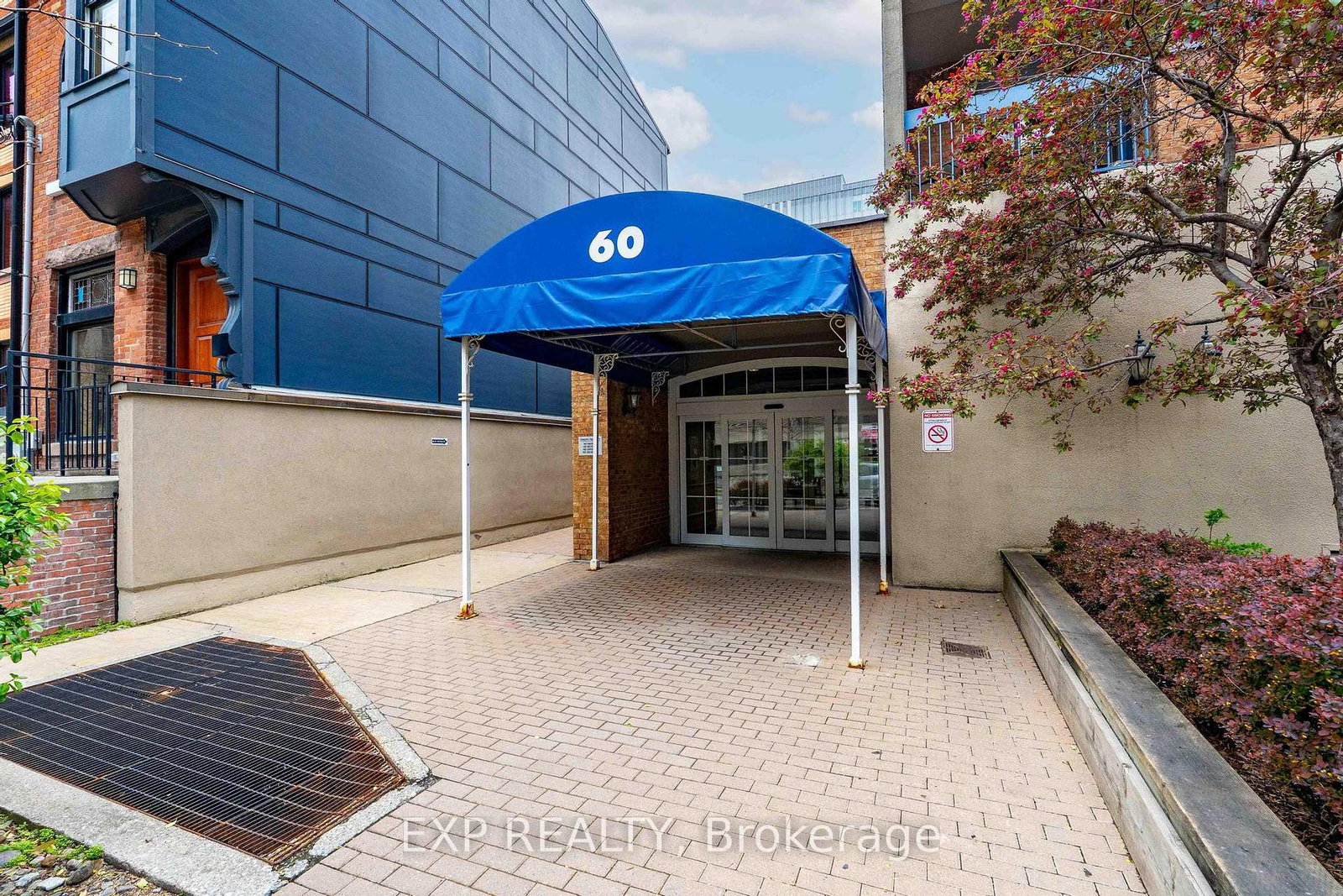 60-st-patrick-street-toronto-toronto-ontario-c13529700