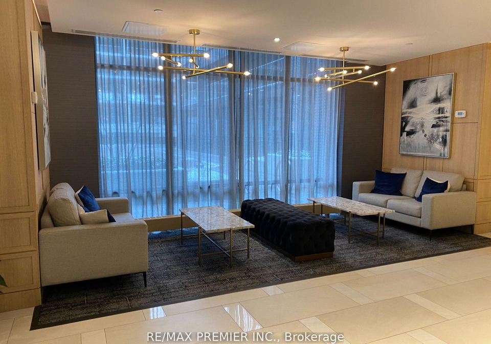 621-sheppard-avenue-e-toronto-north-york-ontario-c13529816