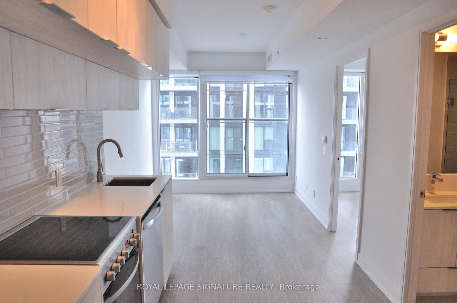 181-dundas-street-e-toronto-toronto-ontario-c13529900