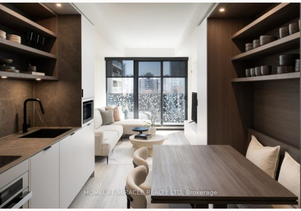 55-charles-street-e-toronto-toronto-ontario-c13529960