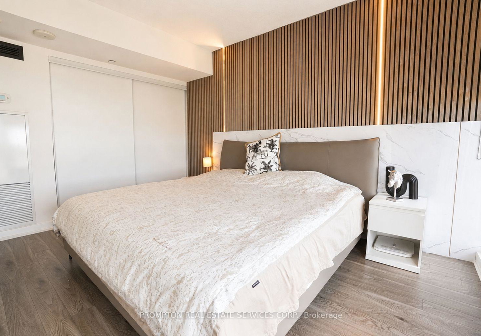72-esther-shiner-boulevard-toronto-north-york-ontario-c13529964
