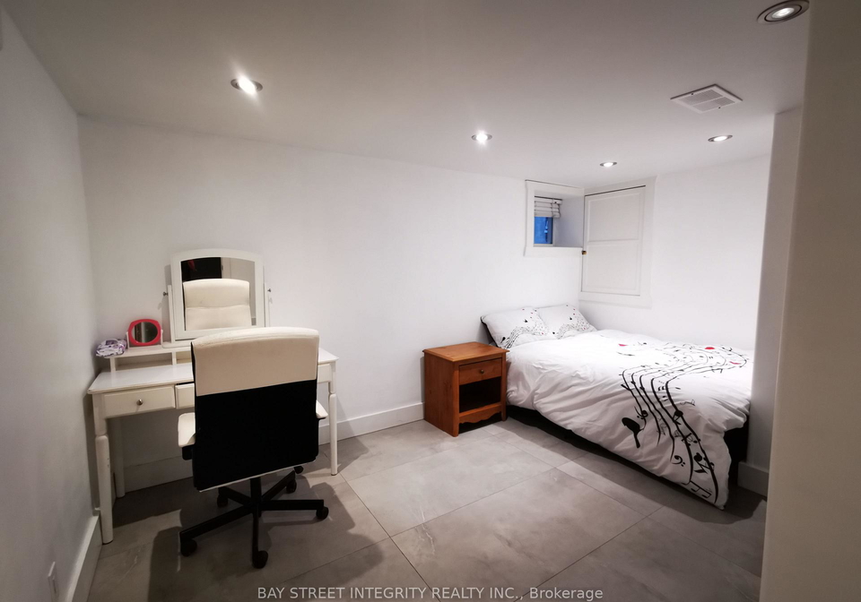 488-manning-avenue-toronto-toronto-ontario-c13530118