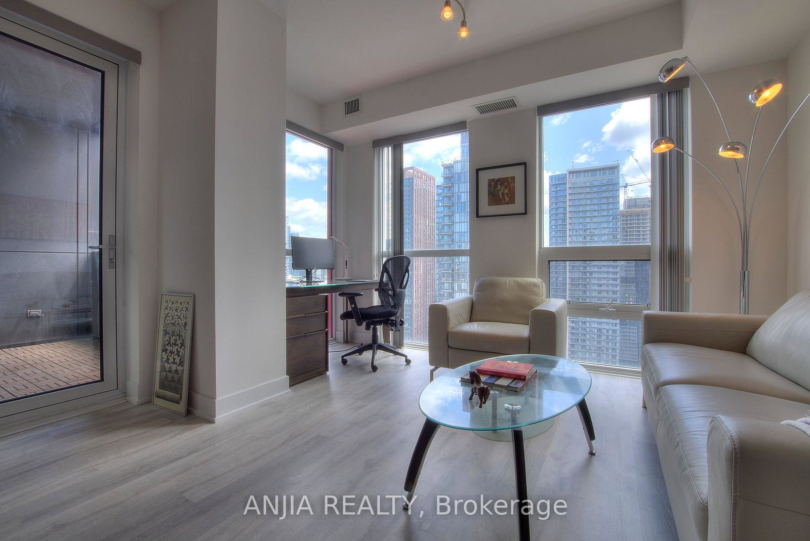 318-richmond-street-toronto-toronto-ontario-c13530242