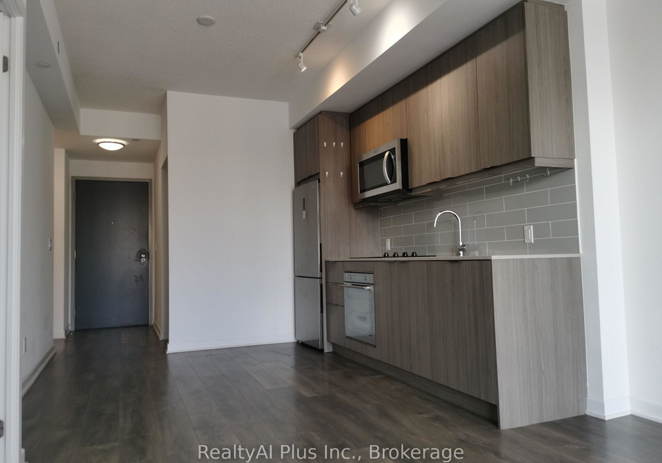 38-forest-manor-road-toronto-north-york-ontario-c13530284