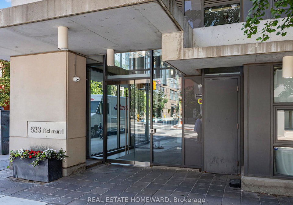 533-richmond-street-w-toronto-toronto-ontario-c13530312