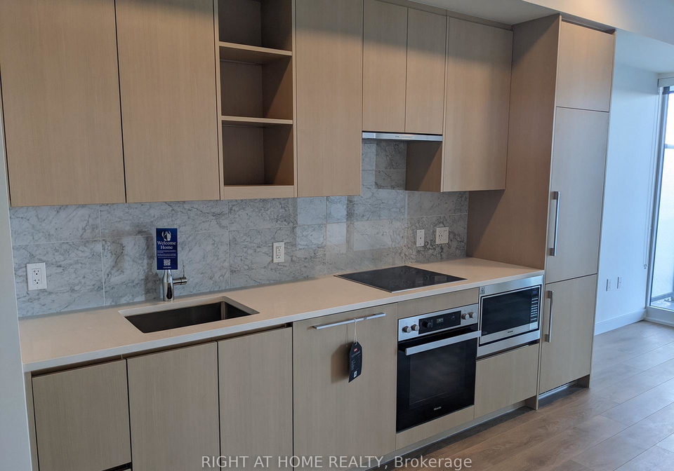 95-mcmahon-drive-toronto-north-york-ontario-c13530340