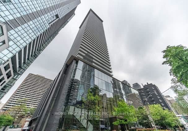 33-charles-street-e-toronto-toronto-ontario-c13530388