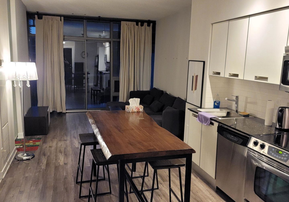 33-charles-street-e-toronto-toronto-ontario-c13530388