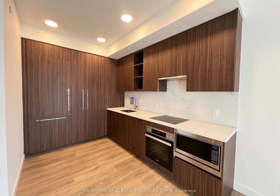 27-mcmahon-drive-toronto-north-york-ontario-c13530482