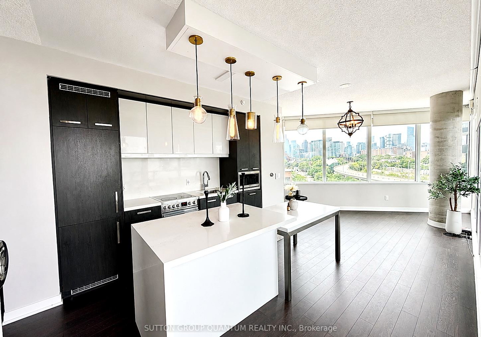 120-bayview-avenue-toronto-toronto-ontario-c13530584