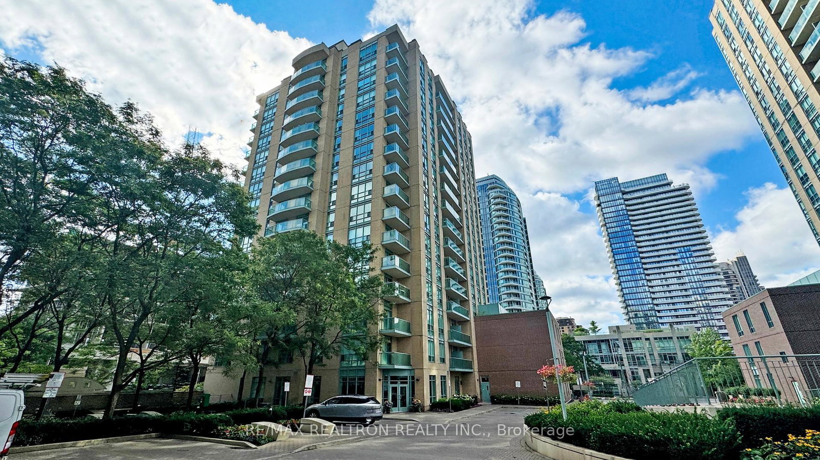 28-olive-avenue-toronto-north-york-ontario-c13530630