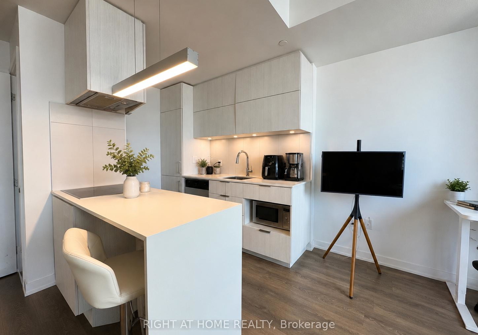 20-richardson-street-toronto-toronto-ontario-c13530698