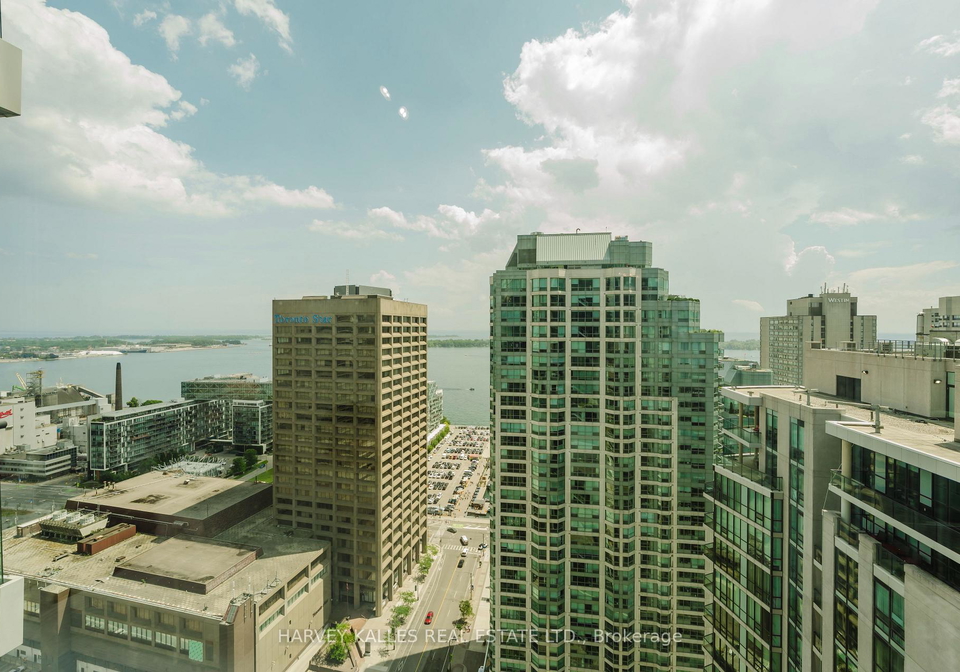 16-yonge-street-toronto-toronto-ontario-c13530706