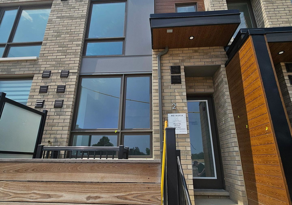 70-green-gardens-boulevard-toronto-toronto-ontario-c13530714