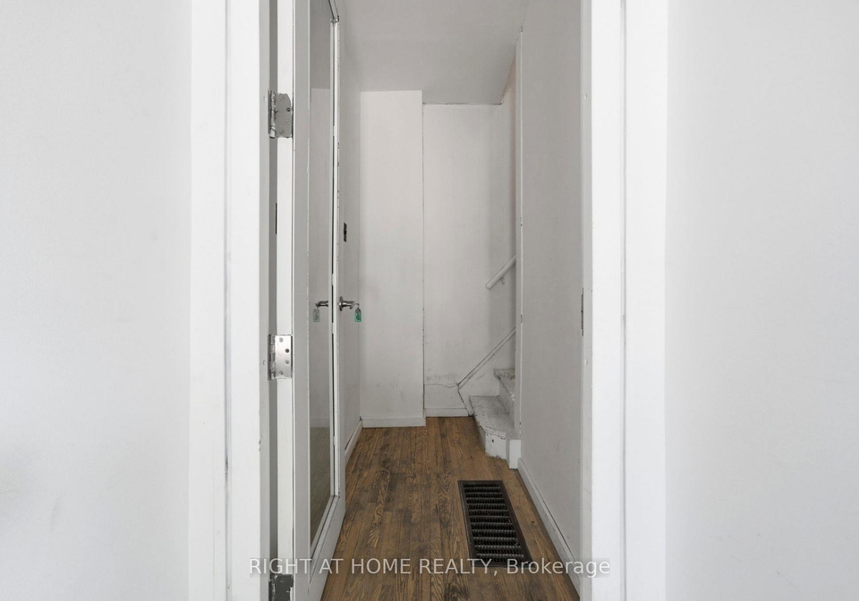98-beaconsfield-avenue-toronto-toronto-ontario-c13530744