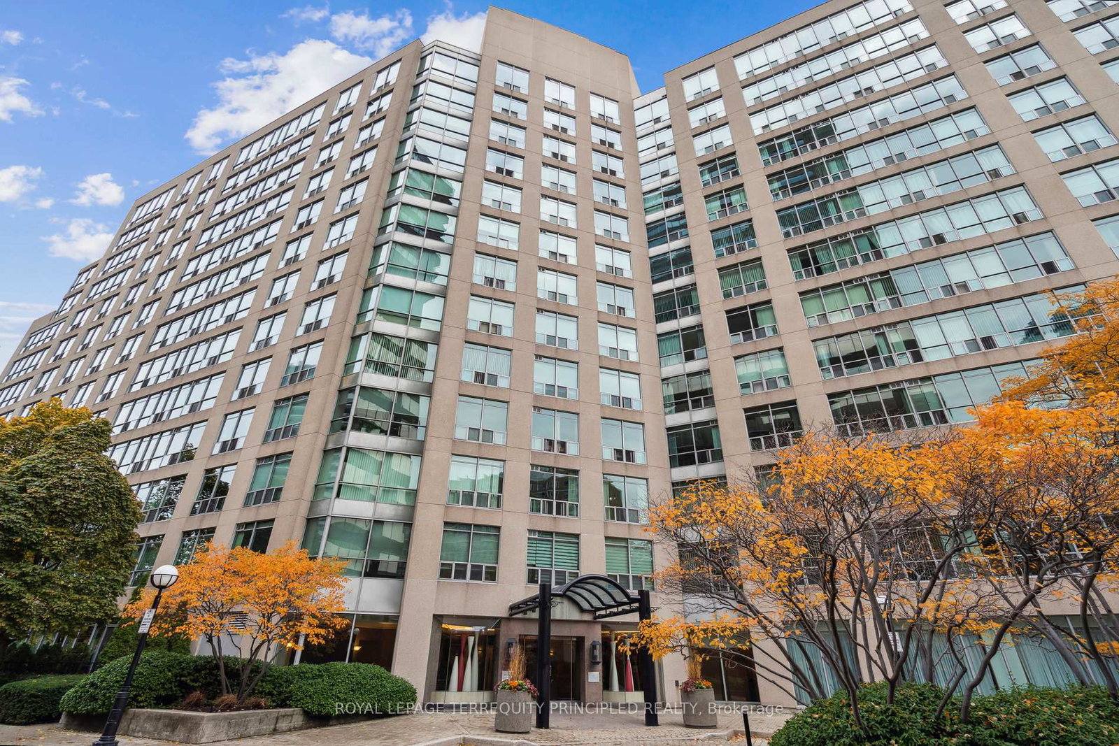 942-yonge-street-toronto-toronto-ontario-c13530774