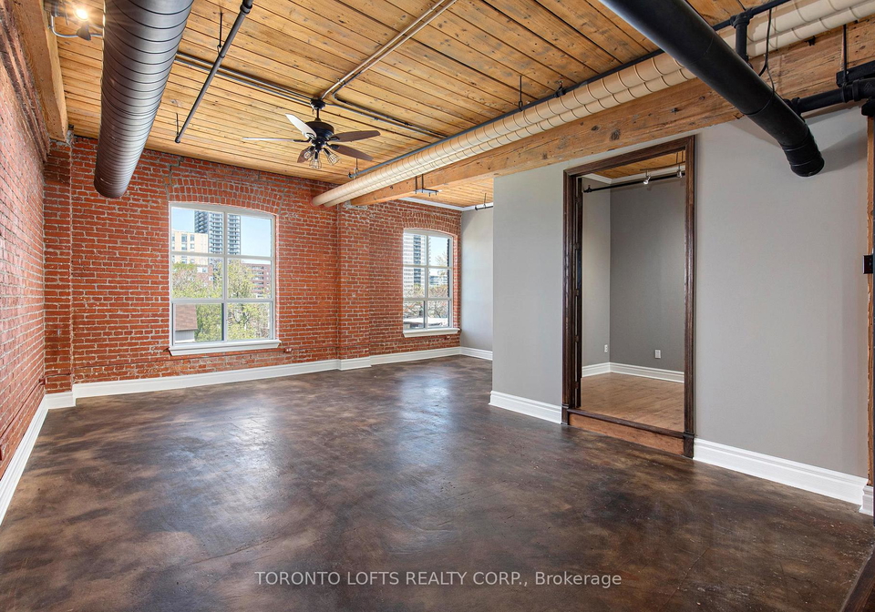 426-queen-street-e-toronto-toronto-ontario-c13530960