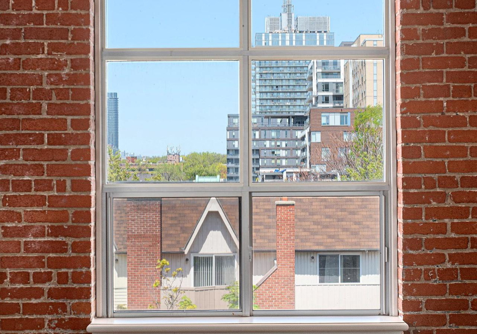 426-queen-street-e-toronto-toronto-ontario-c13530960