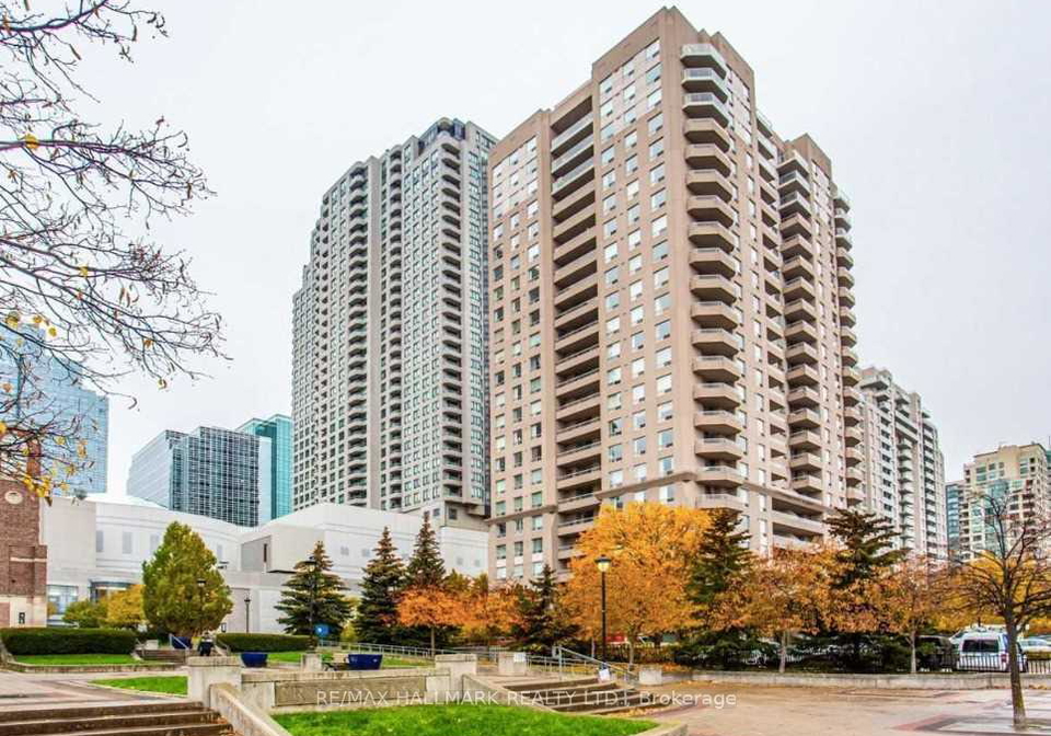 35-empress-avenue-toronto-north-york-ontario-c13531110