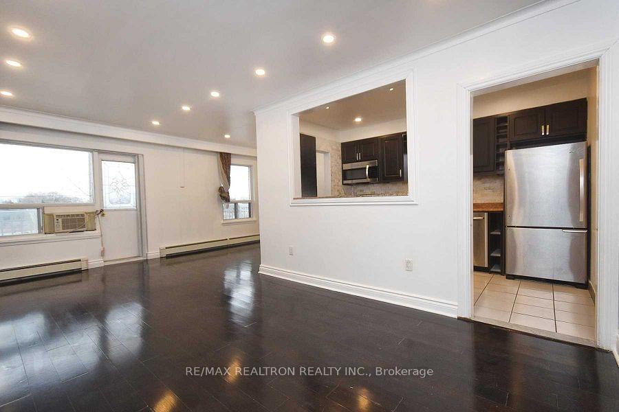 234-wilmington-avenue-toronto-toronto-ontario-c13531876