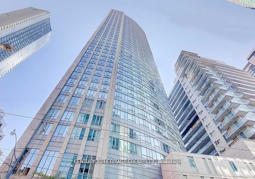 210-victoria-street-toronto-toronto-ontario-c13532146