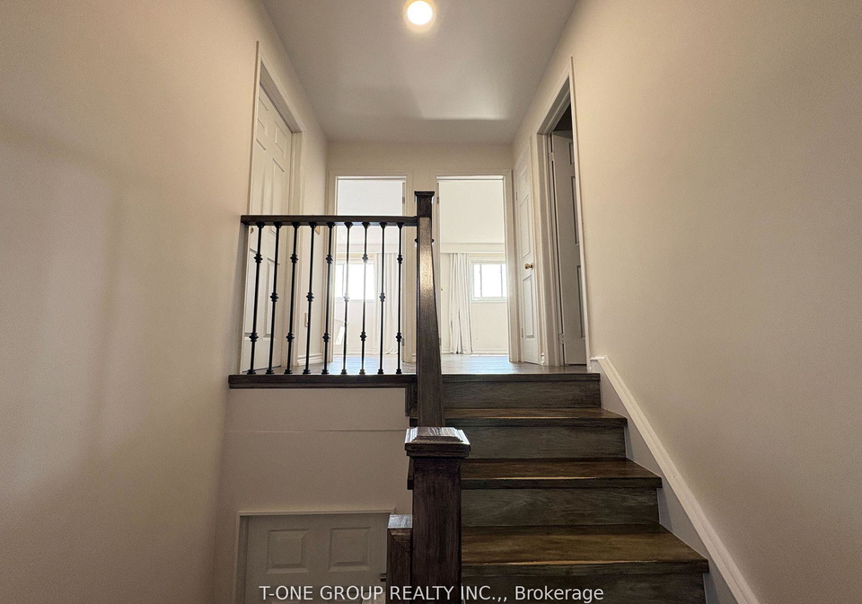 34-navaho-drive-toronto-north-york-ontario-c13532166