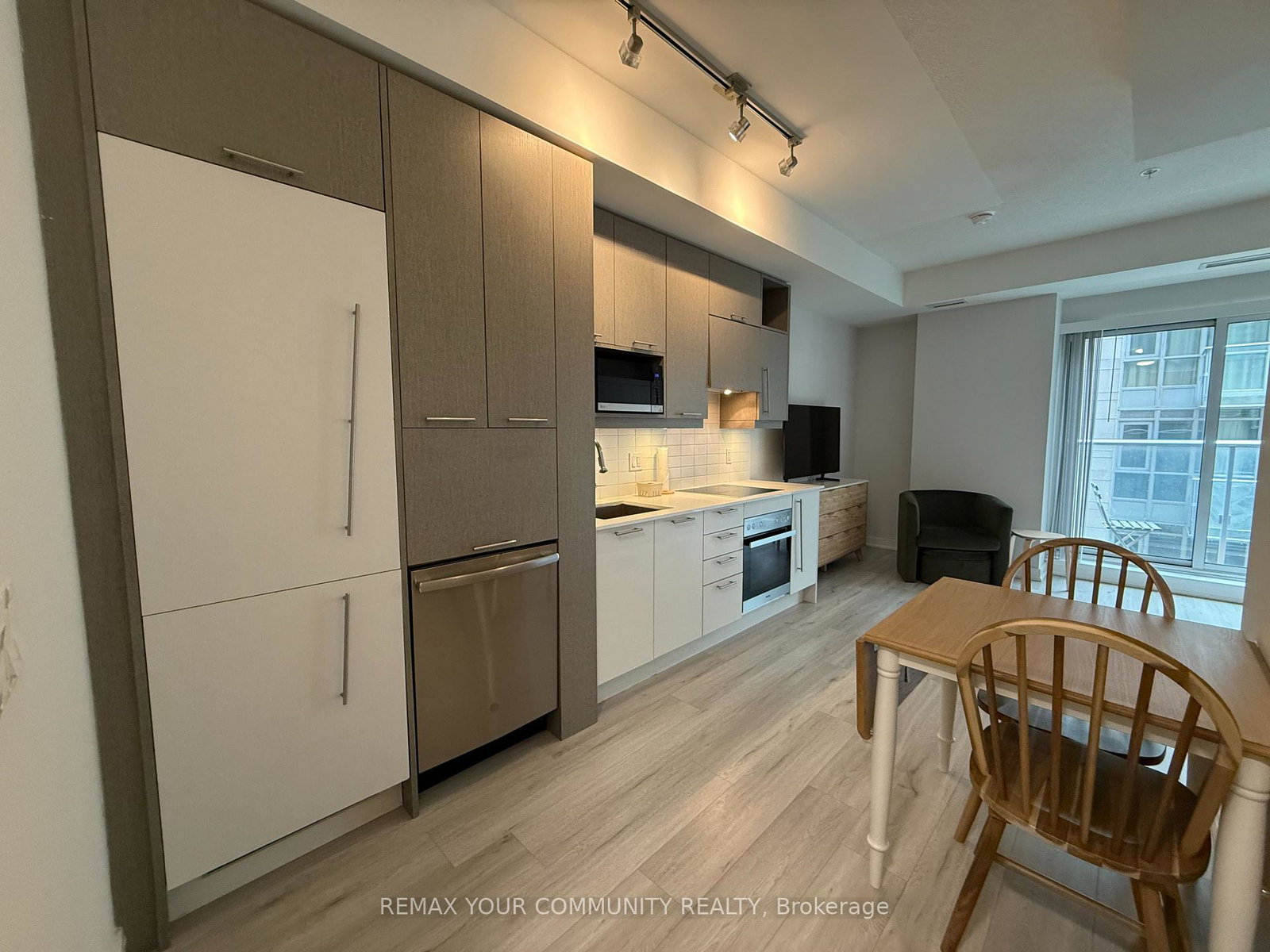 30-nelson-street-toronto-toronto-ontario-c13532252