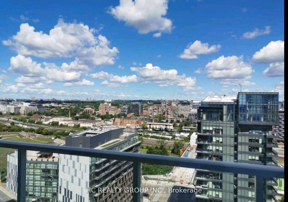 19-bathurst-street-toronto-toronto-ontario-c13532320