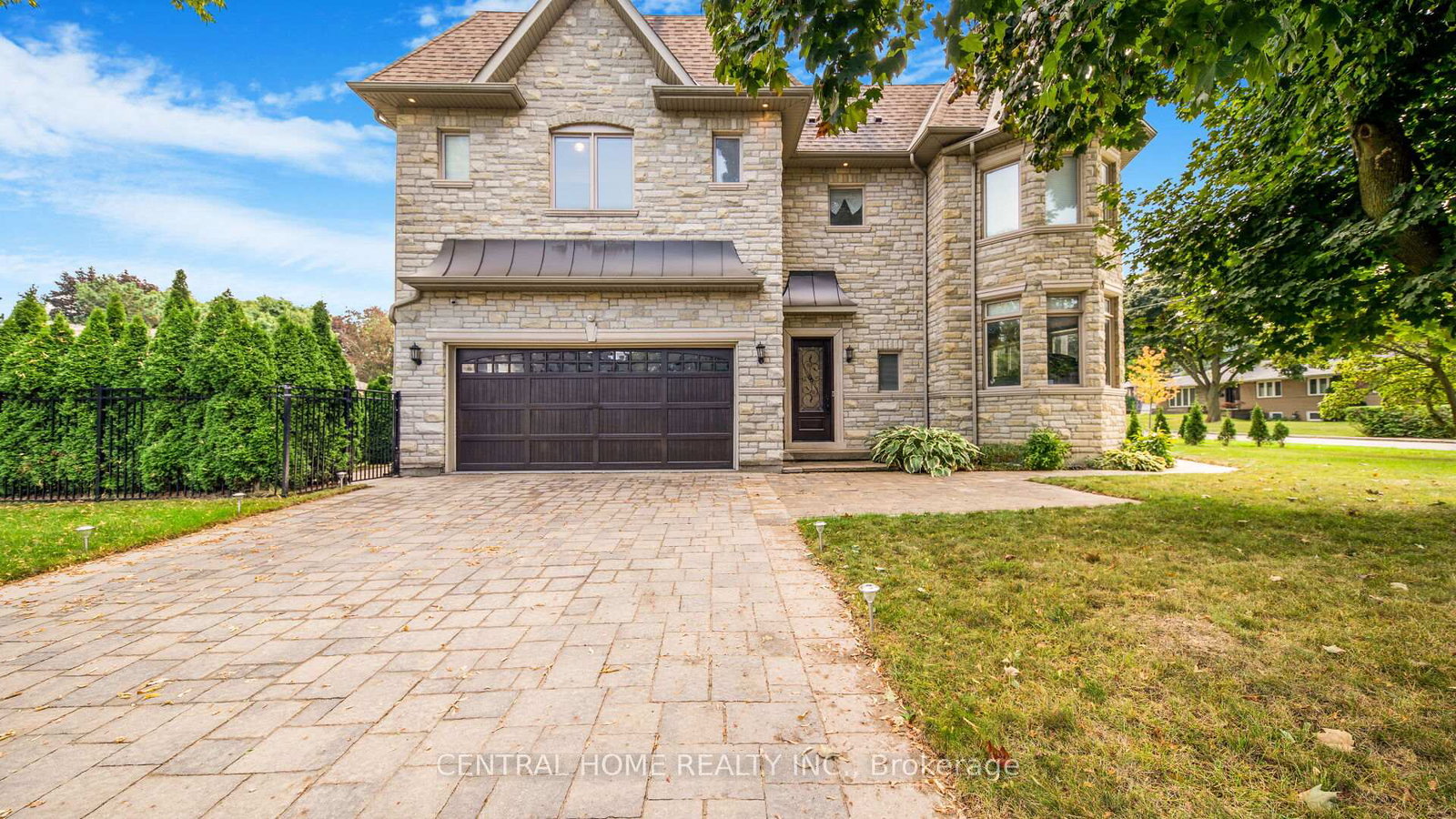 1-tally-lane-toronto-north-york-ontario-c13532704